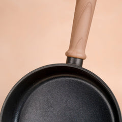 Durable Titanium Alloy Non-Stick Frying Pan without Lid (20cm)