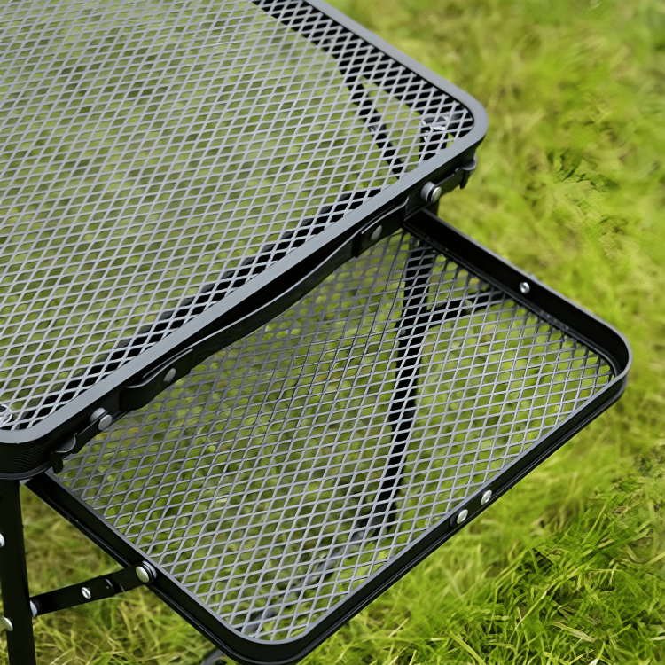 Easy Carry Foldable Campfire Dining Table