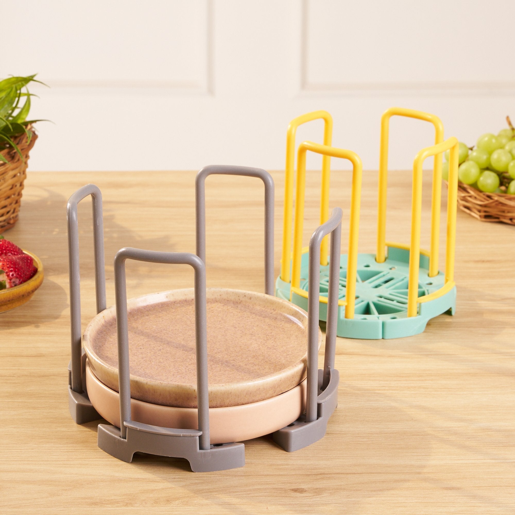 Flexi Stack Retractable Bowl Organizer